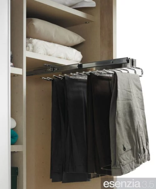 Complemento interior pra el armario pantalonero extraíble abierto